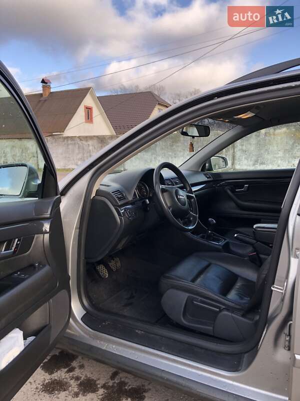 Универсал Audi A4 2002 в Сарнах