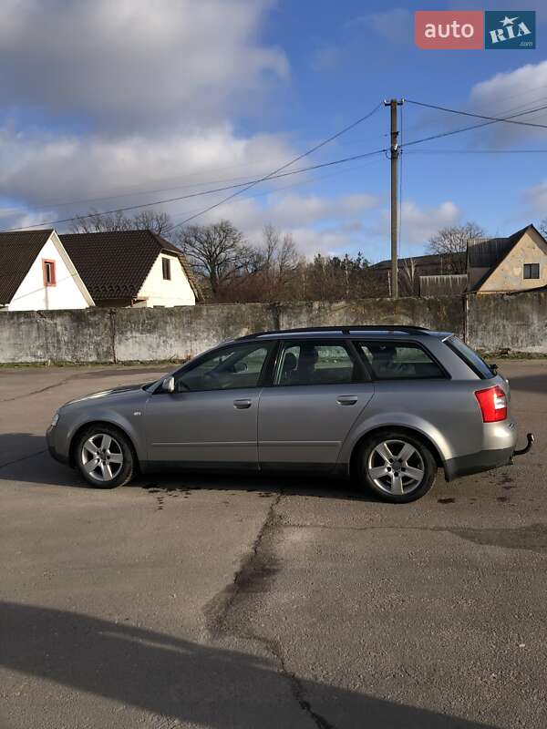 Универсал Audi A4 2002 в Сарнах
