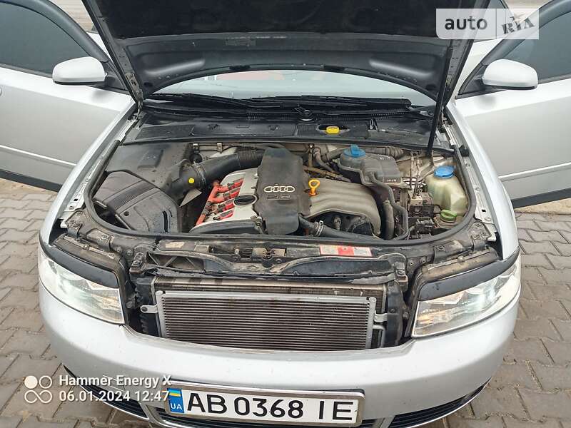 Седан Audi A4 2001 в Крижополі