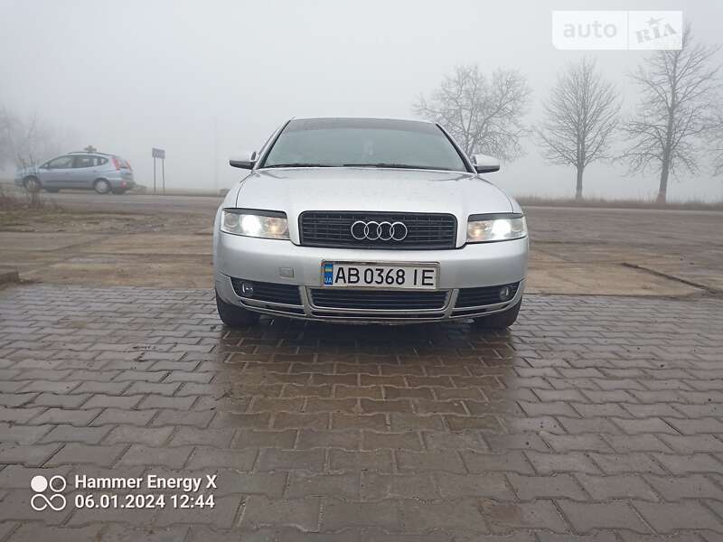 Седан Audi A4 2001 в Крижополі