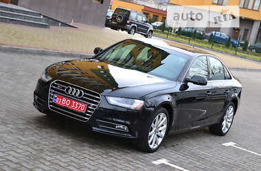 Седан Audi A4 2013 в Луцьку