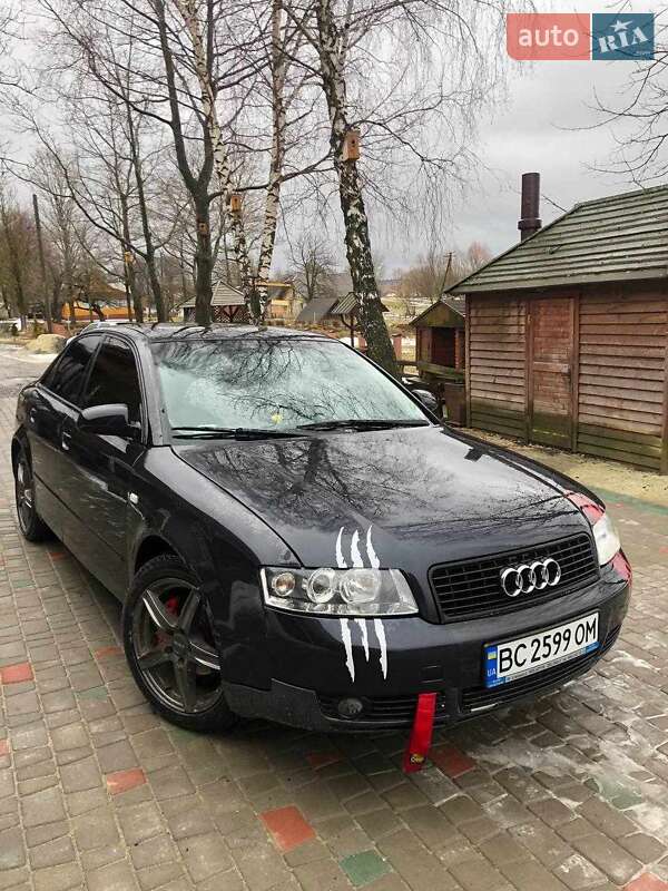 Седан Audi A4 2001 в Львове