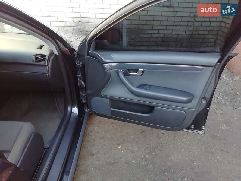 Універсал Audi A4 2004 в Калинівці