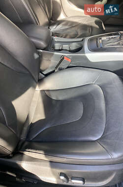 Седан Audi A4 2012 в Днепре