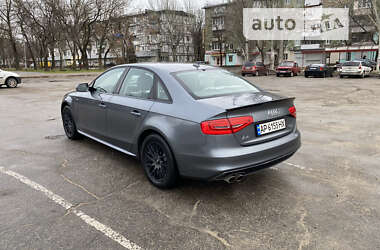 Седан Audi A4 2014 в Запорожье