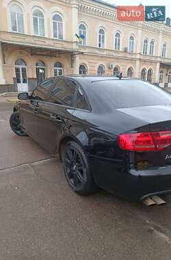 Седан Audi A4 2010 в 