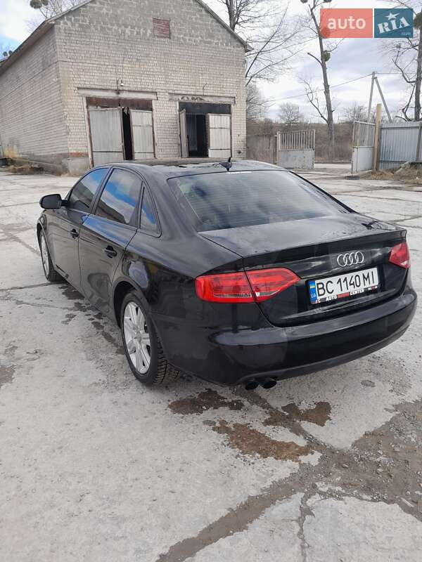 Седан Audi A4 2010 в Миколаєві