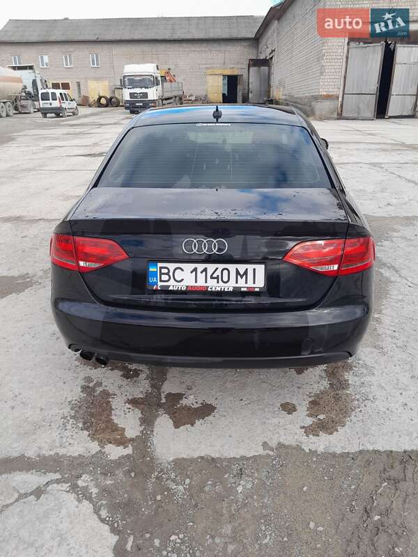 Седан Audi A4 2010 в Миколаєві