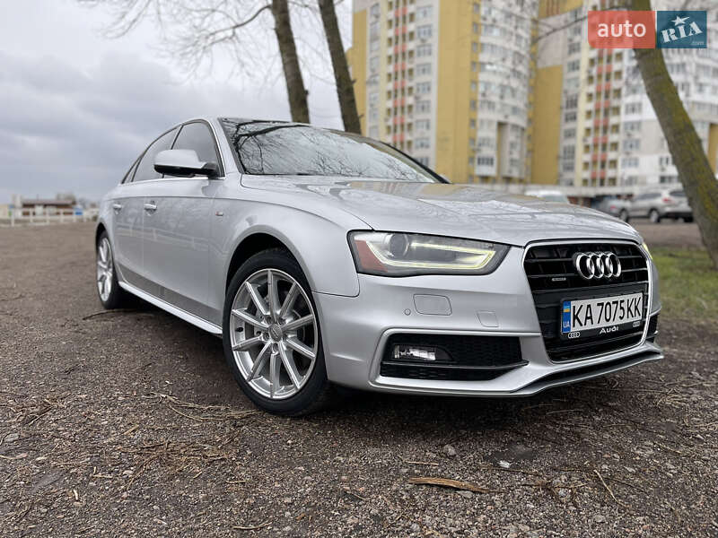 Седан Audi A4 2014 в Черкасах