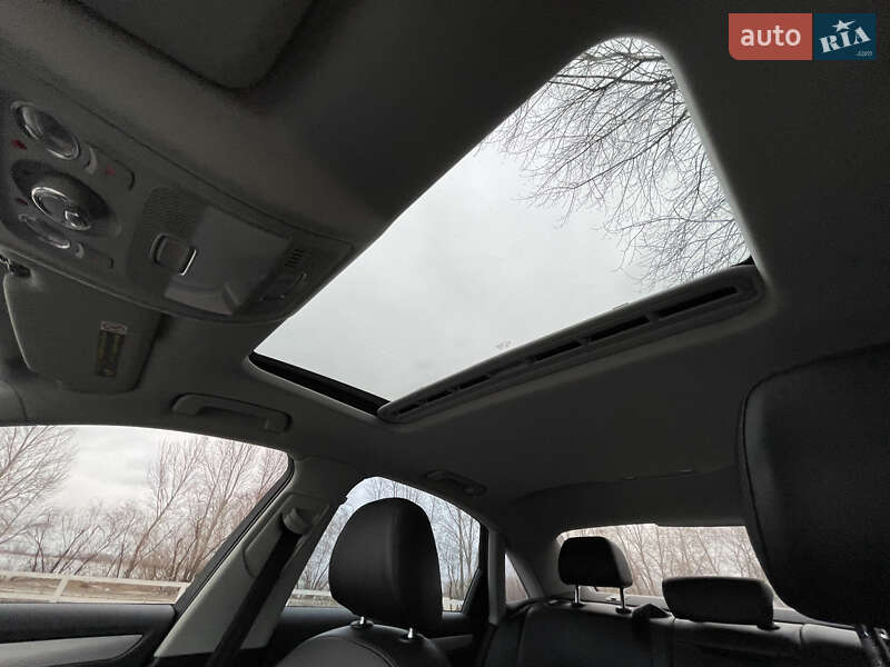 Седан Audi A4 2014 в Черкасах