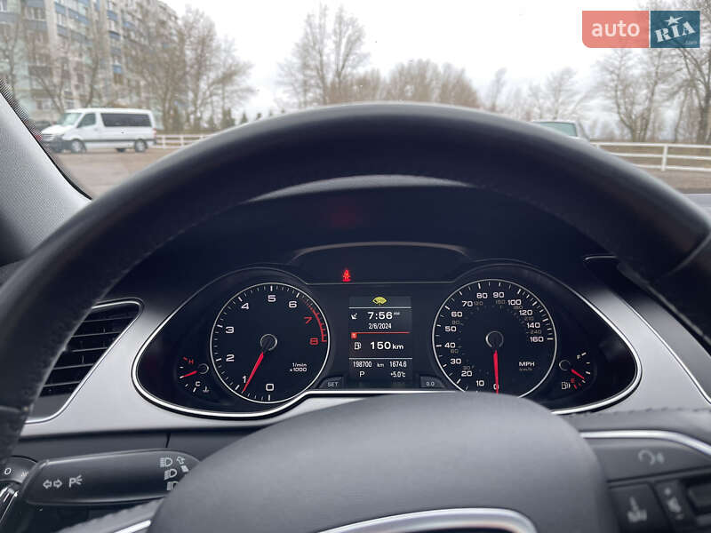 Седан Audi A4 2014 в Черкасах