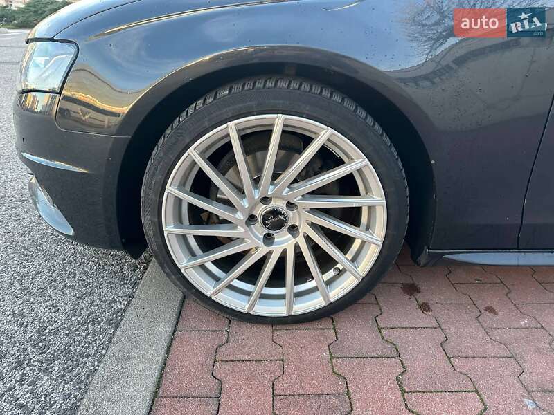 Універсал Audi A4 2011 в Тячеві