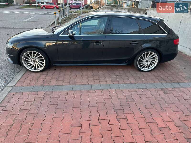 Универсал Audi A4 2011 в Тячеве