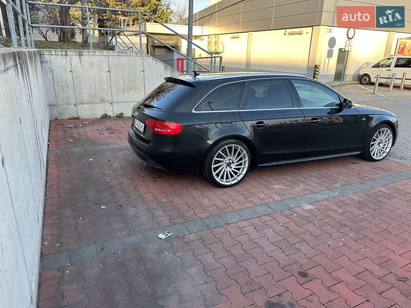 Універсал Audi A4 2011 в Тячеві