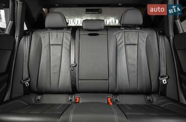 Седан Audi A4 2019 в 