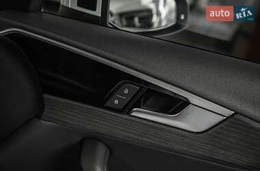 Седан Audi A4 2019 в 