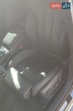 Седан Audi A4 2016 в Львове