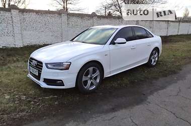 Седан Audi A4 2014 в Старокостянтинові