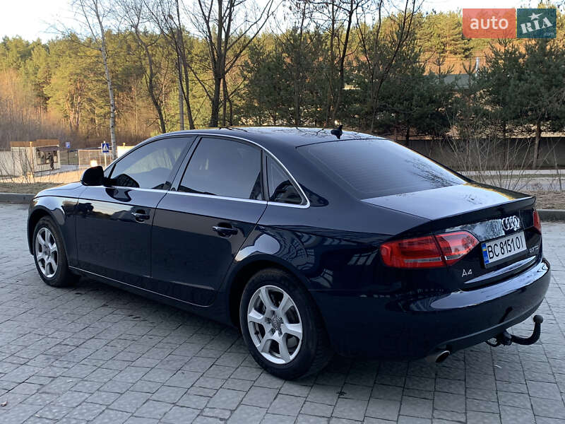 Седан Audi A4 2008 в Львове