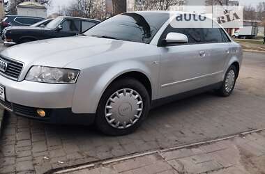 Седан Audi A4 2001 в Вознесенске