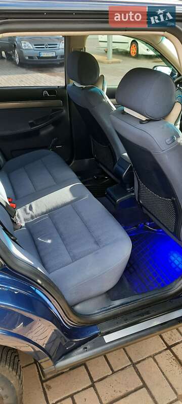Універсал Audi A4 2001 в Києві