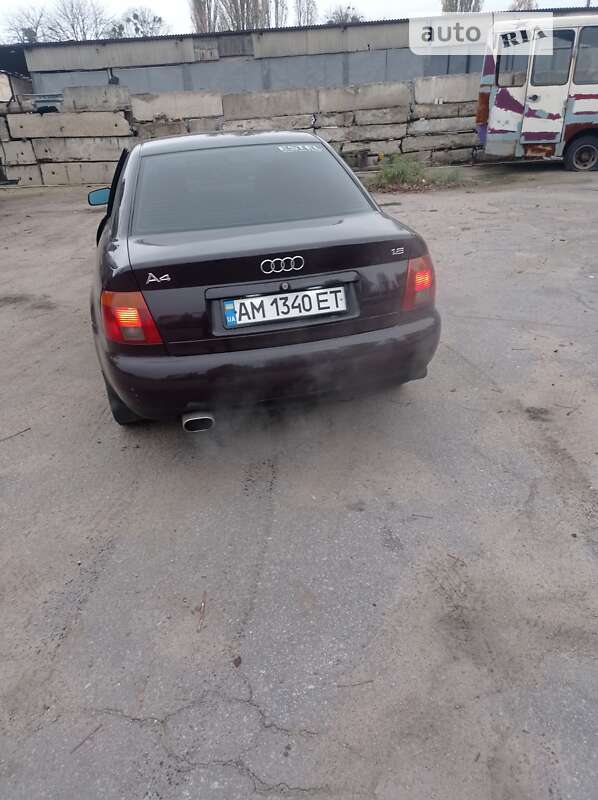 Седан Audi A4 1996 в Житомире