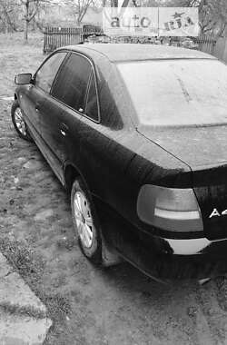 Седан Audi A4 1999 в Сторожинці