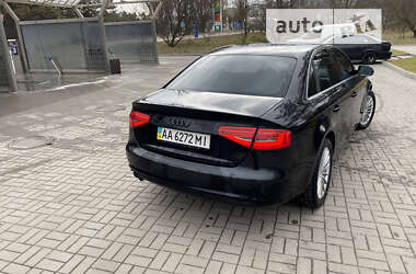 Седан Audi A4 2012 в Днепре