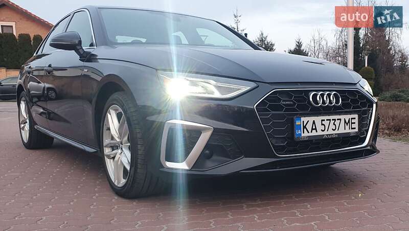 Седан Audi A4 2020 в Киеве