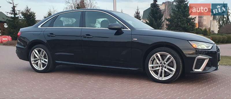 Седан Audi A4 2020 в Киеве