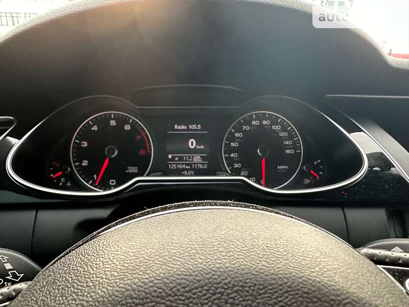 Седан Audi A4 2015 в Киеве