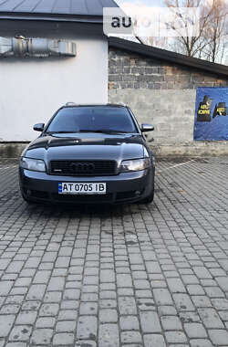 Универсал Audi A4 2002 в Долине