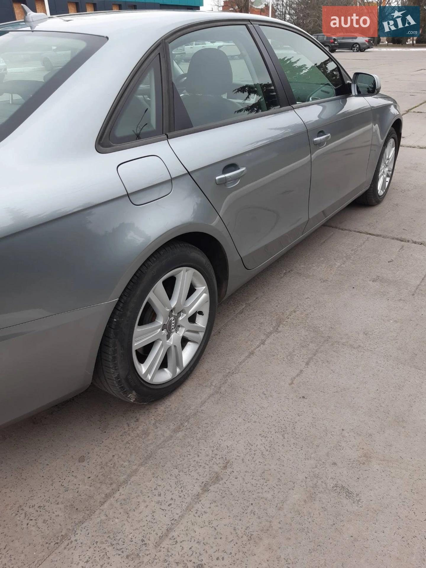 2010 Audi A4 - мініатюра 5