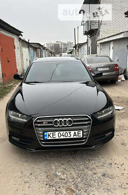 Універсал Audi A4 2012 в Смілі