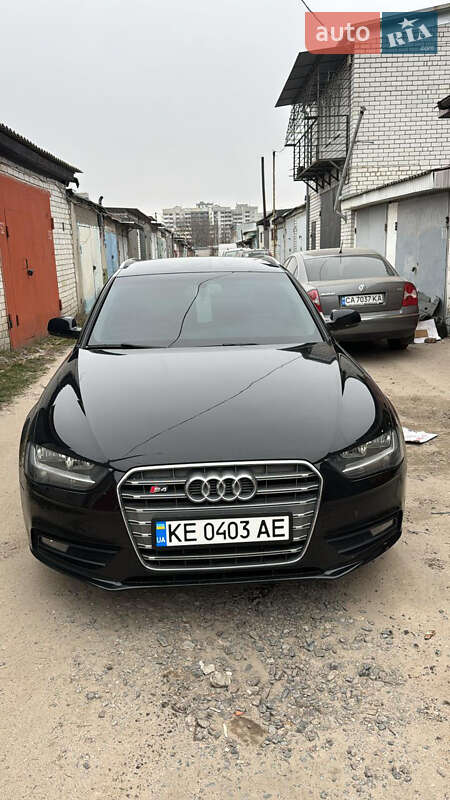 Audi A4 2012