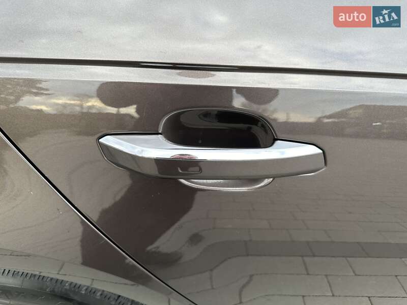 Универсал Audi A4 2017 в Ужгороде