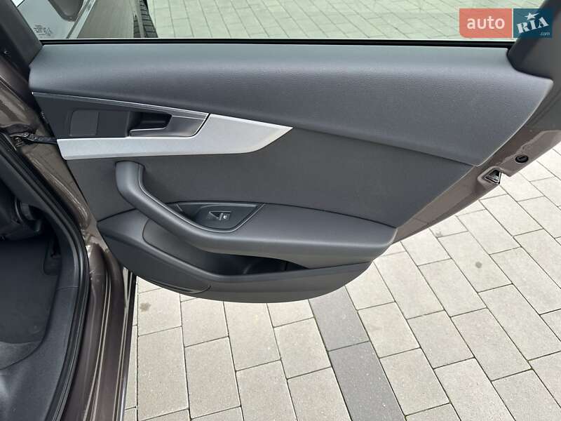 Универсал Audi A4 2017 в Ужгороде