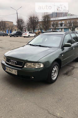 Універсал Audi A4 2001 в Києві