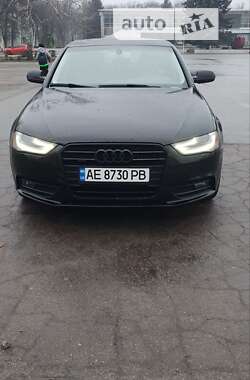 Седан Audi A4 2013 в Першотравенске