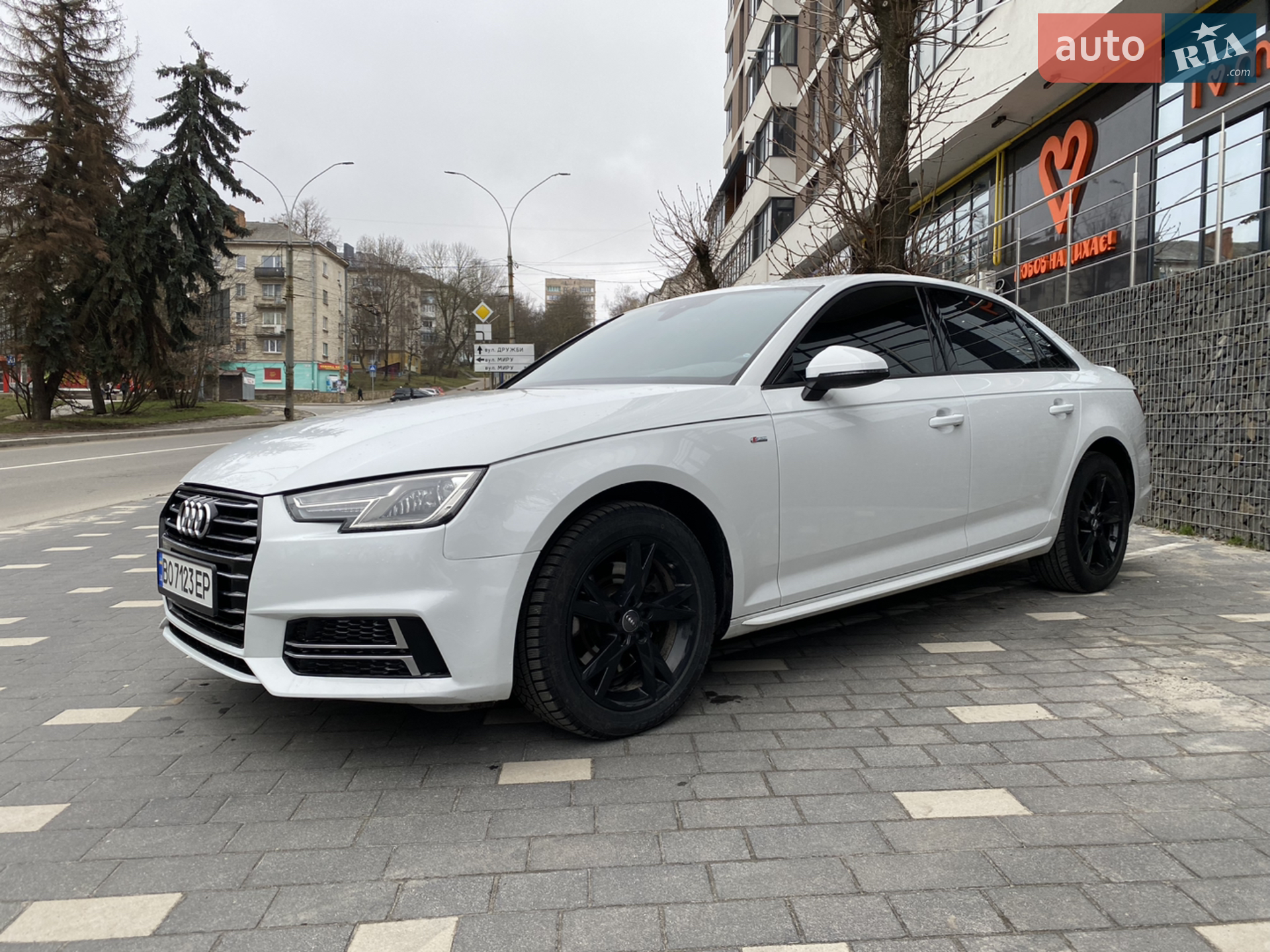 2018 Audi A4 - мініатюра 5
