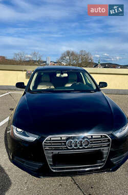 Седан Audi A4 2013 в Тернополе