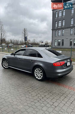 Седан Audi A4 2015 в 