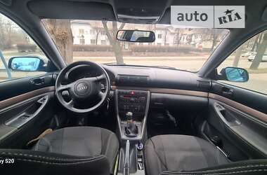 Универсал Audi A4 2001 в Днепре