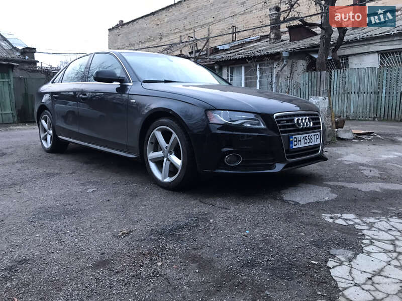 Седан Audi A4 2011 в Одессе