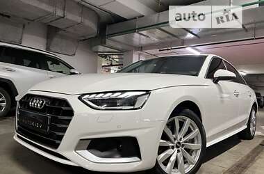 Audi A4 2021