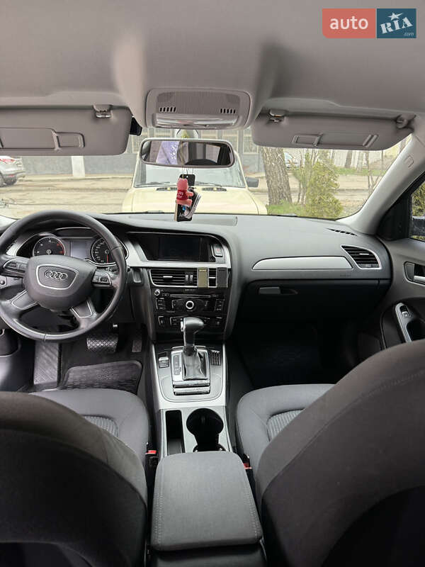 Універсал Audi A4 2013 в Рівному