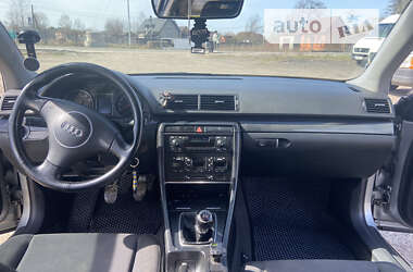 Седан Audi A4 2001 в Шацке