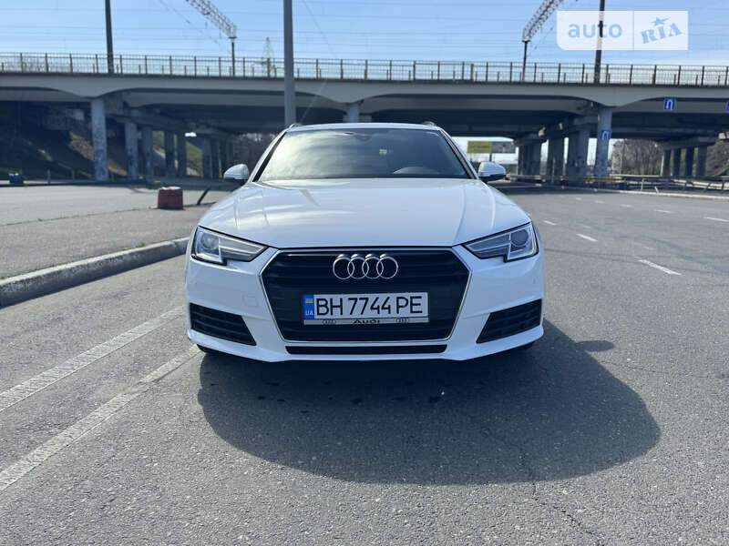 Универсал Audi A4 2016 в Одессе