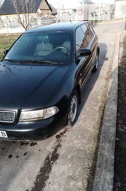 Универсал Audi A4 1998 в Дубно