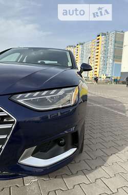 Седан Audi A4 2023 в Києві